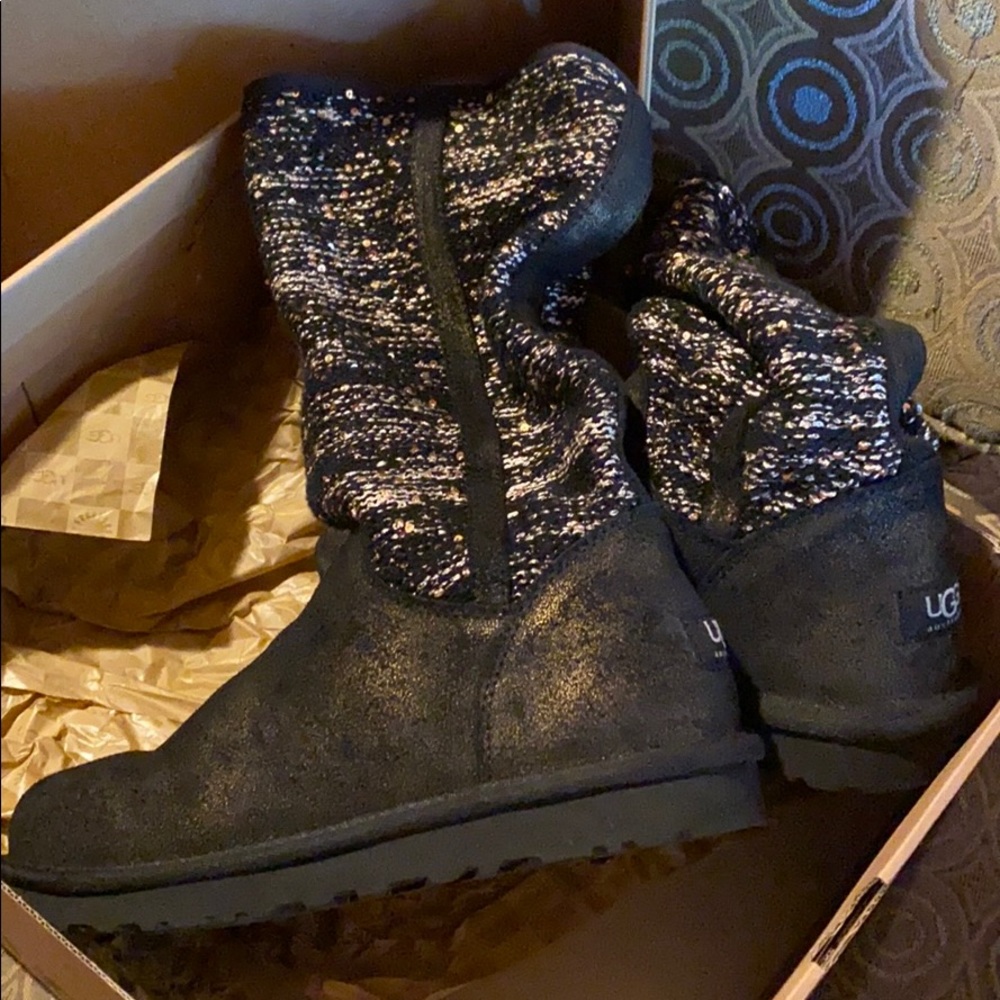 UGG Camaya boot